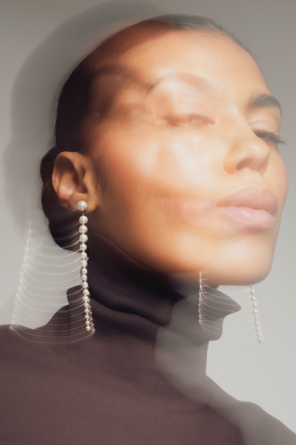 The Long Pearl Earrings Cream