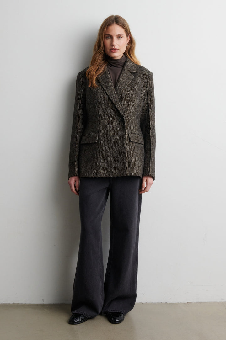Emi New Fitted Blazer Demitasse