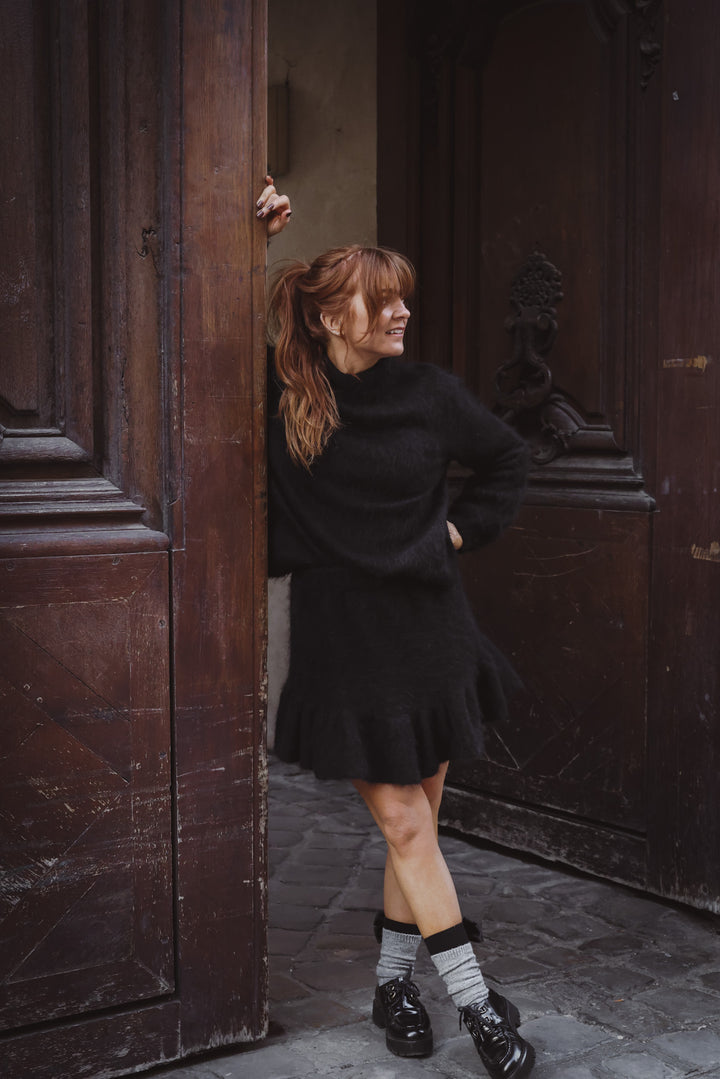 Knit Frill Skirt Black
