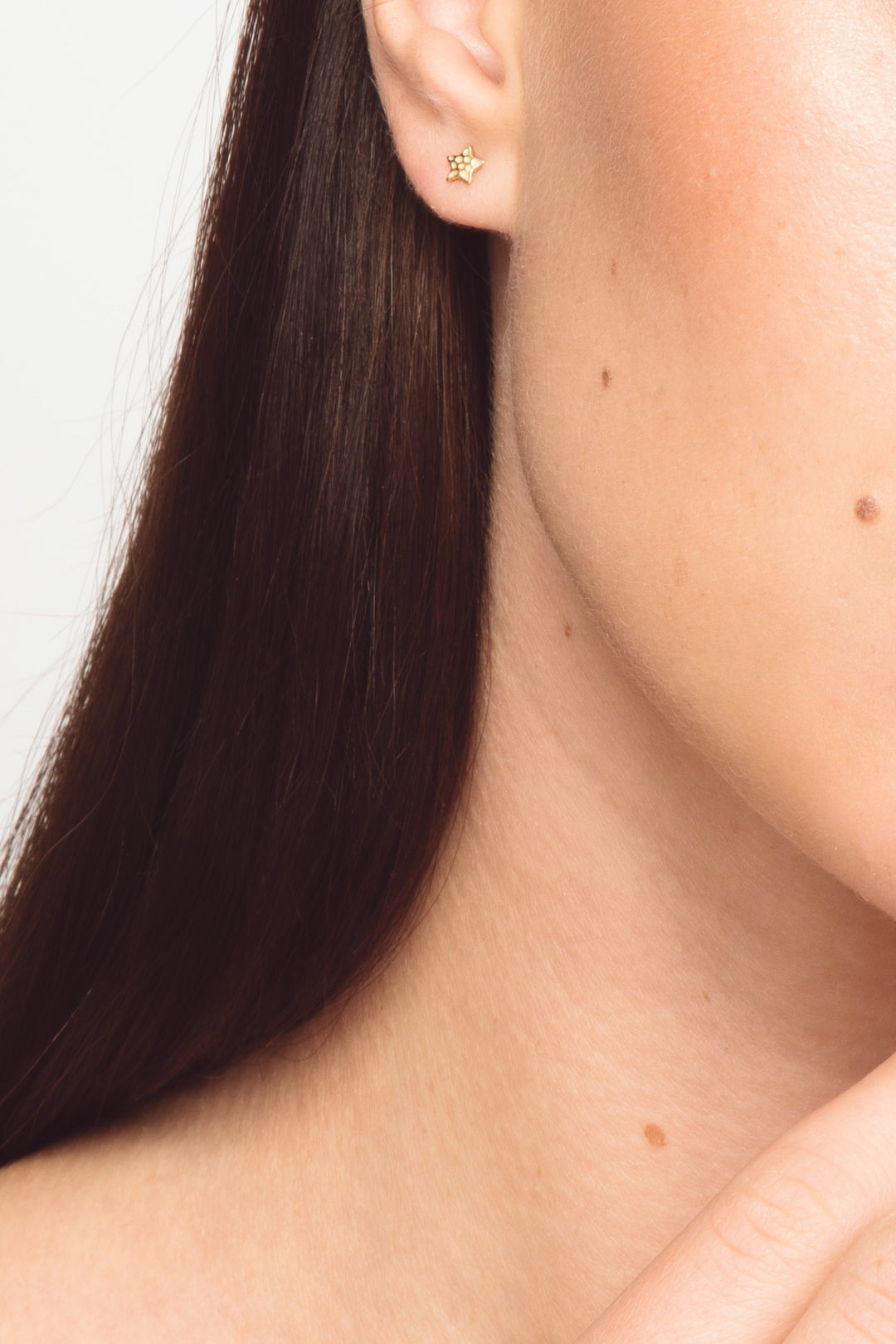 The Tiny Star Earrings Gold