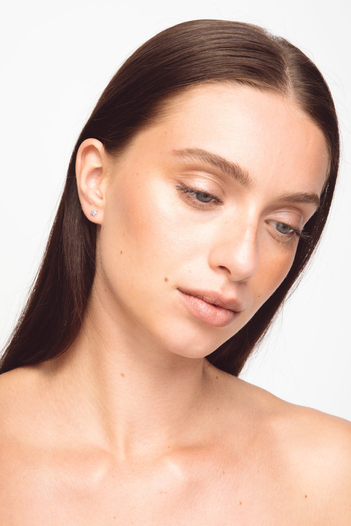 The Tiny Star Earrings Silver