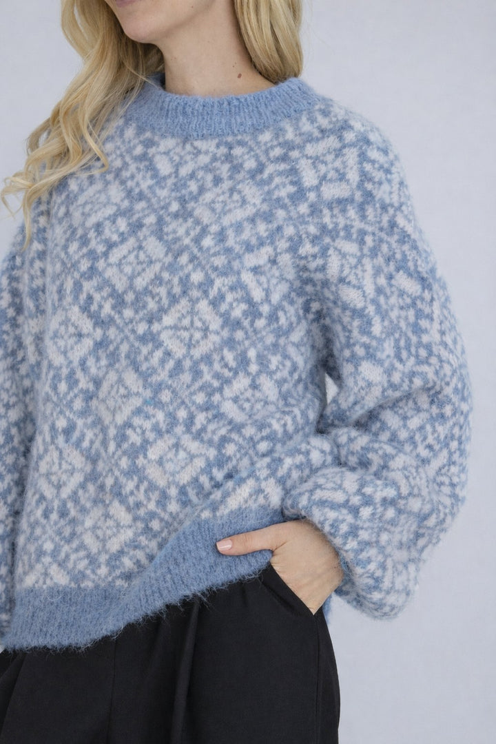 Bergen Knit Pullover Blue/White