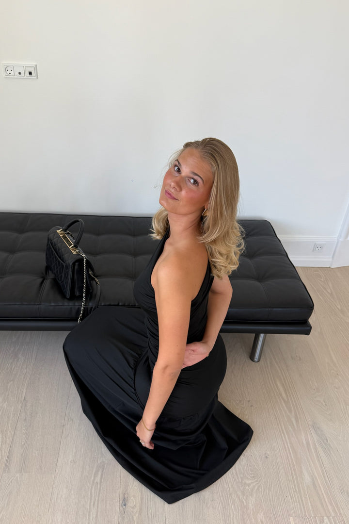Amelia Maxi Dress Black