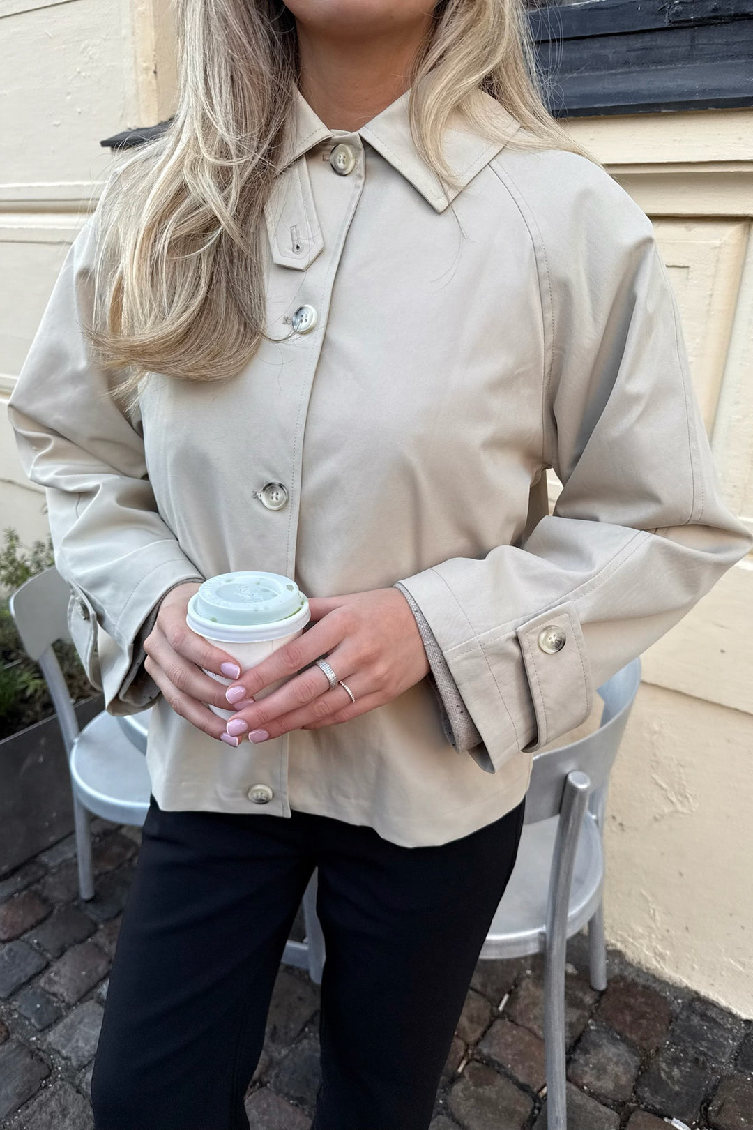 Ava Short Trenchcoat Beige