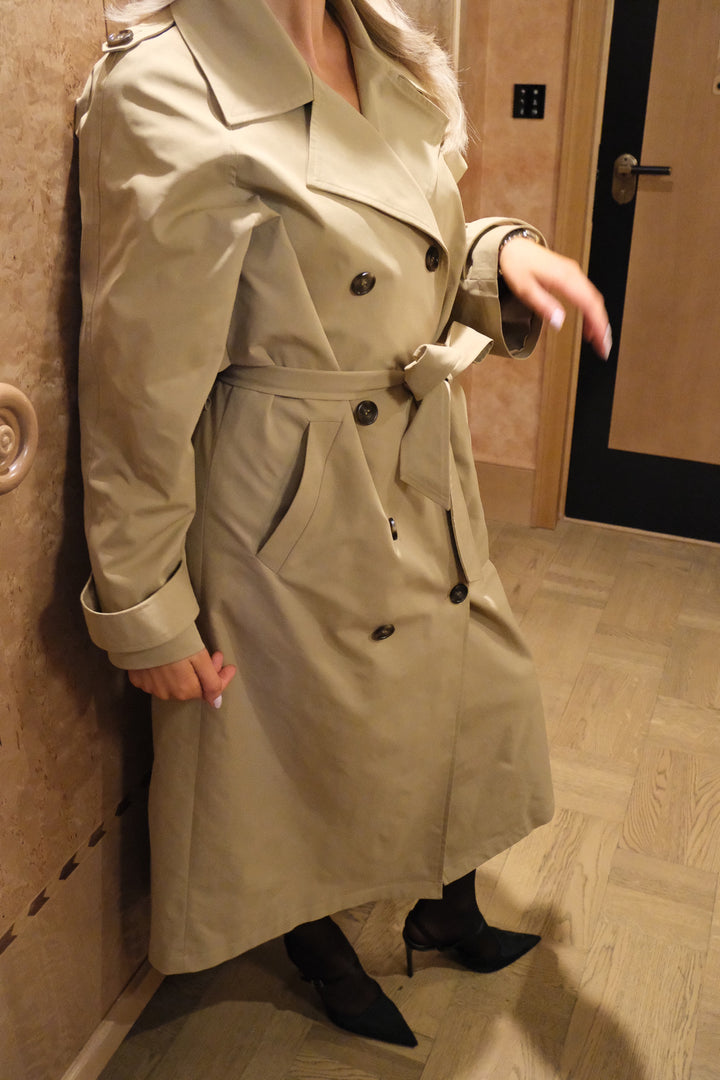 Evie Trenchcoat Camel