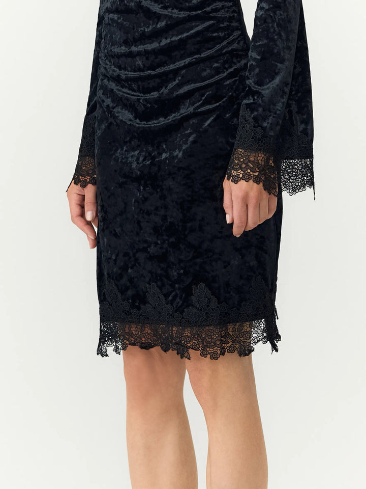 Vellia Ls Short Lace Dress Black