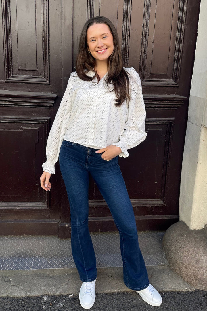 Degas Embroidery Blouse Off White