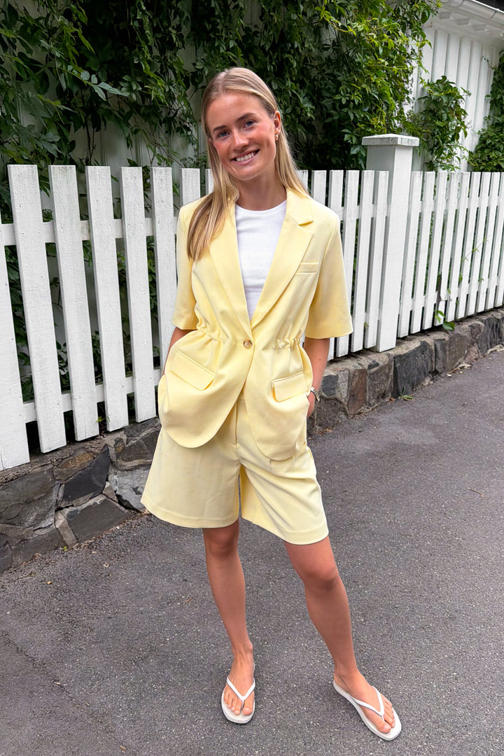 Likka 2/4 Tunnel Blazer Anise Flower