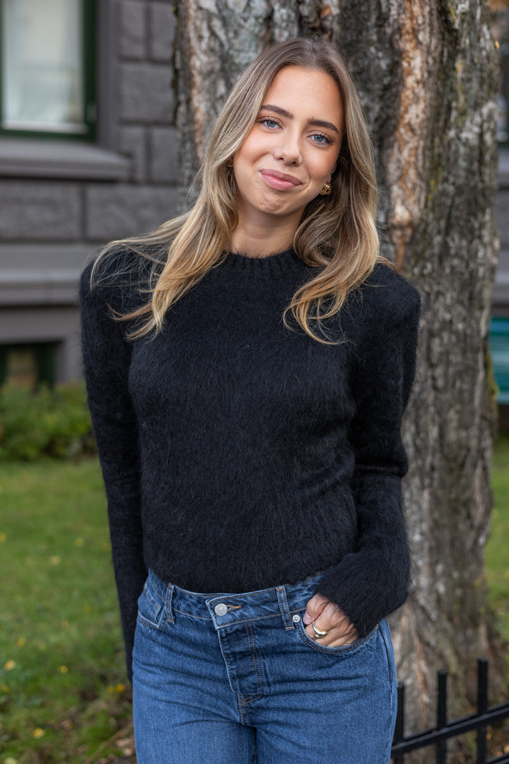 Hairy Knit Fitted Sweater Black