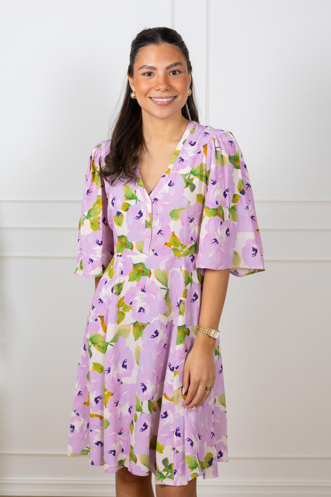 Spring V-Neck Dress Delicate