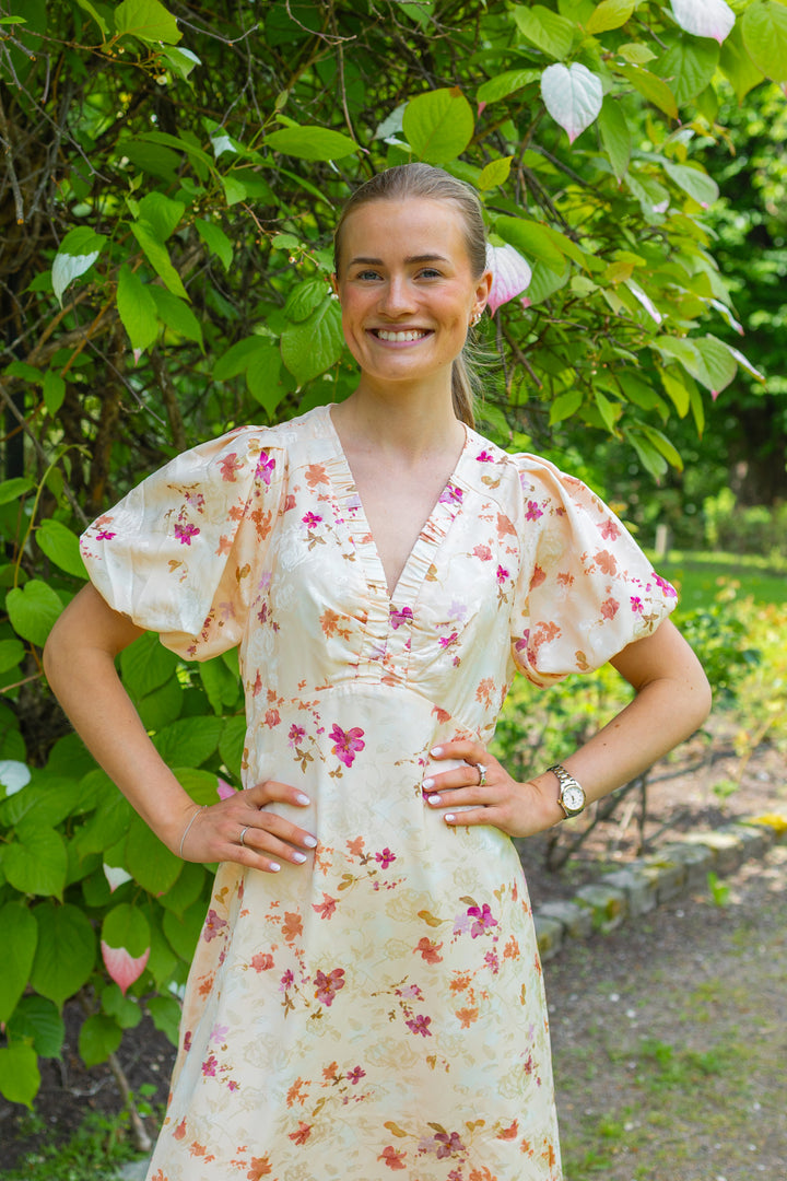 Illana Sateen Print Dress Creme