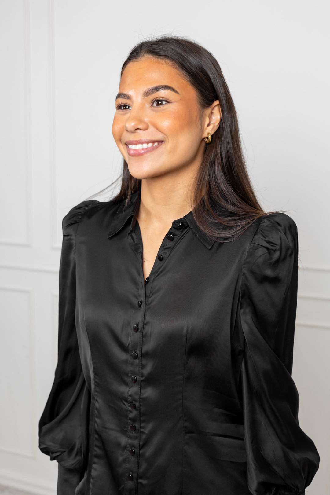 Satin Fitted Shirt Black