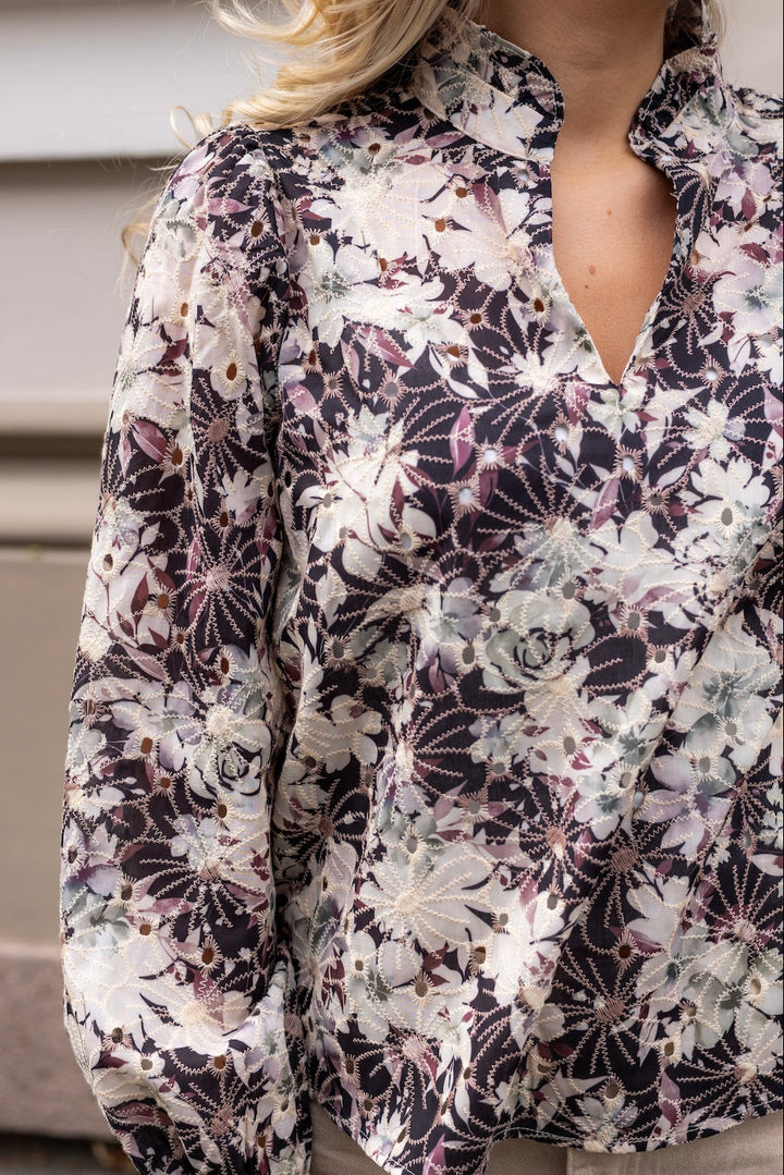 Grete Blouse Black/Off White