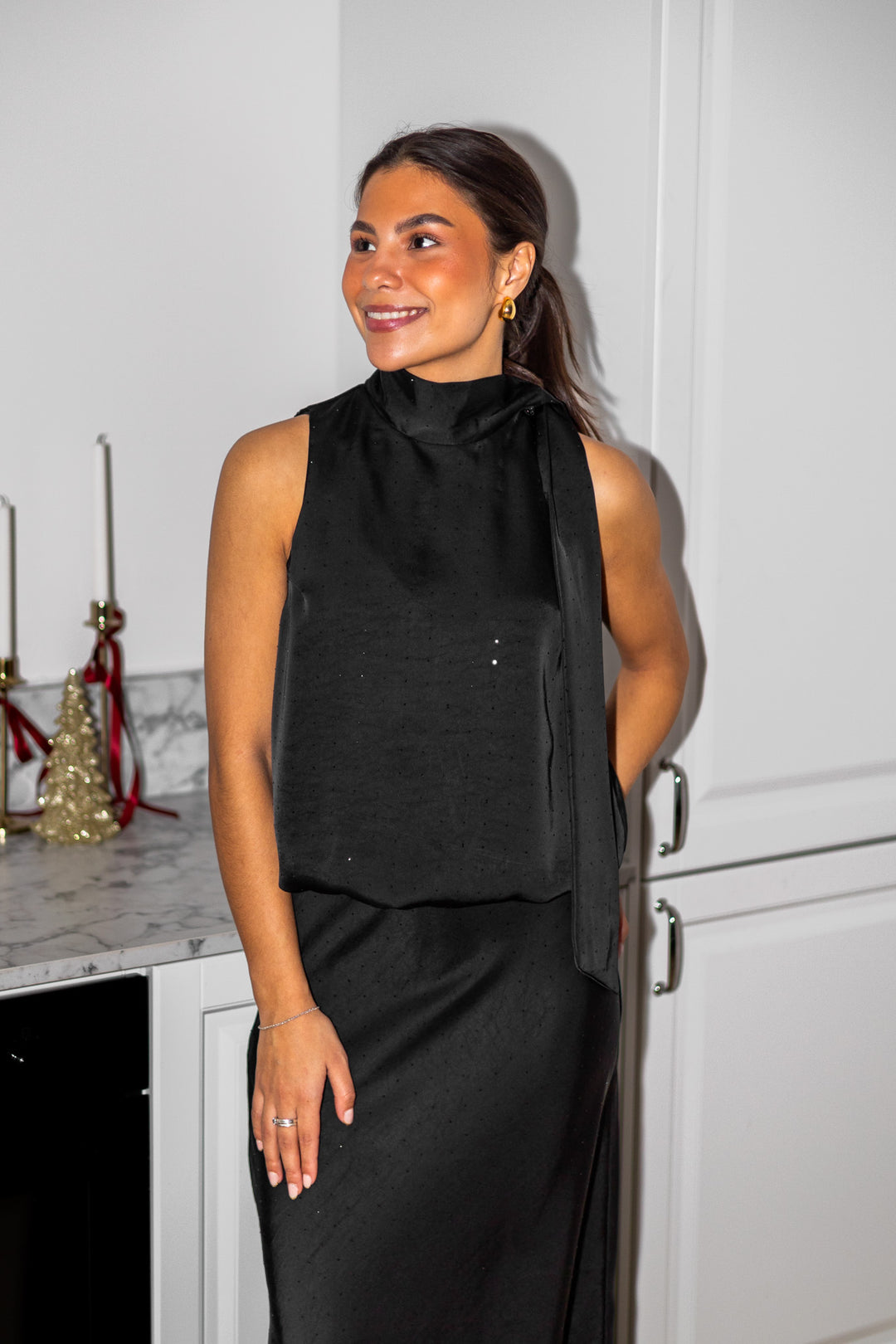 Veda Heavy Sateen Bedaz Top Black