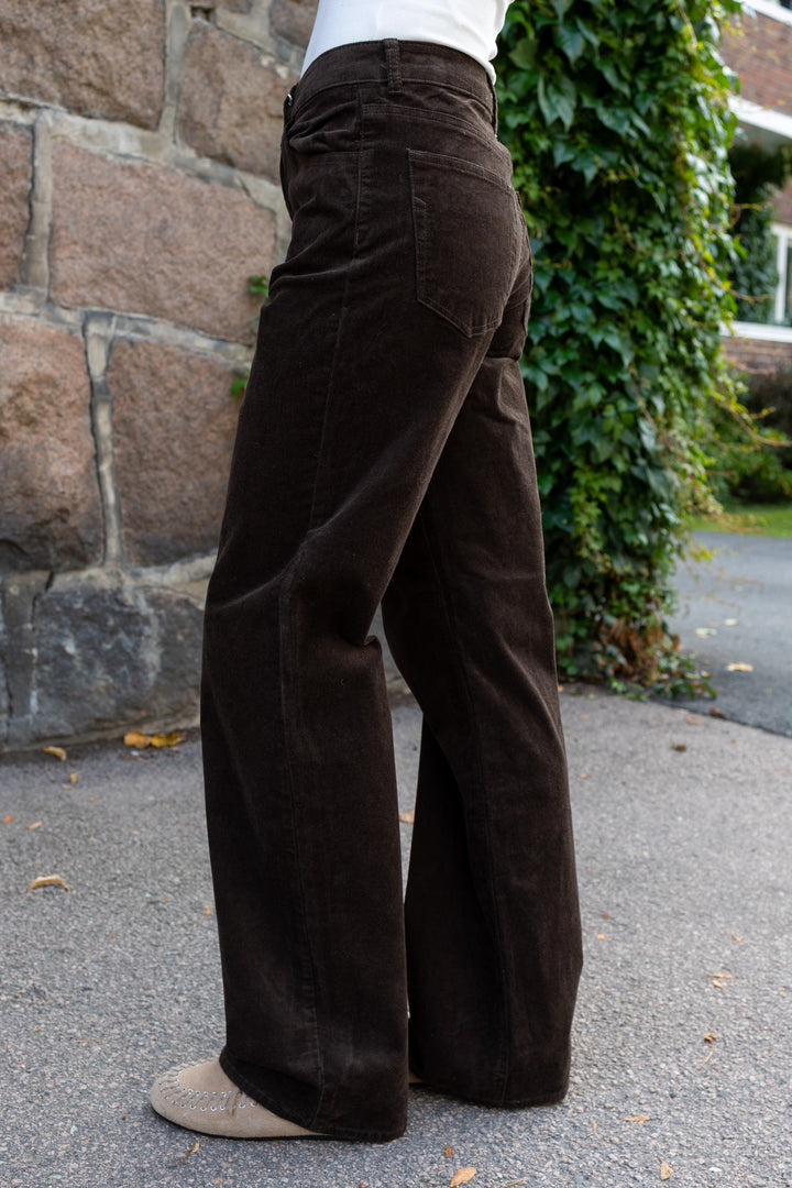 Wide Runa Hw Corduroy Pant Delicioso