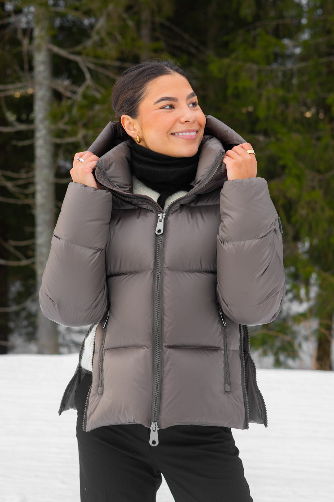 Val Cenis Short Light Olive