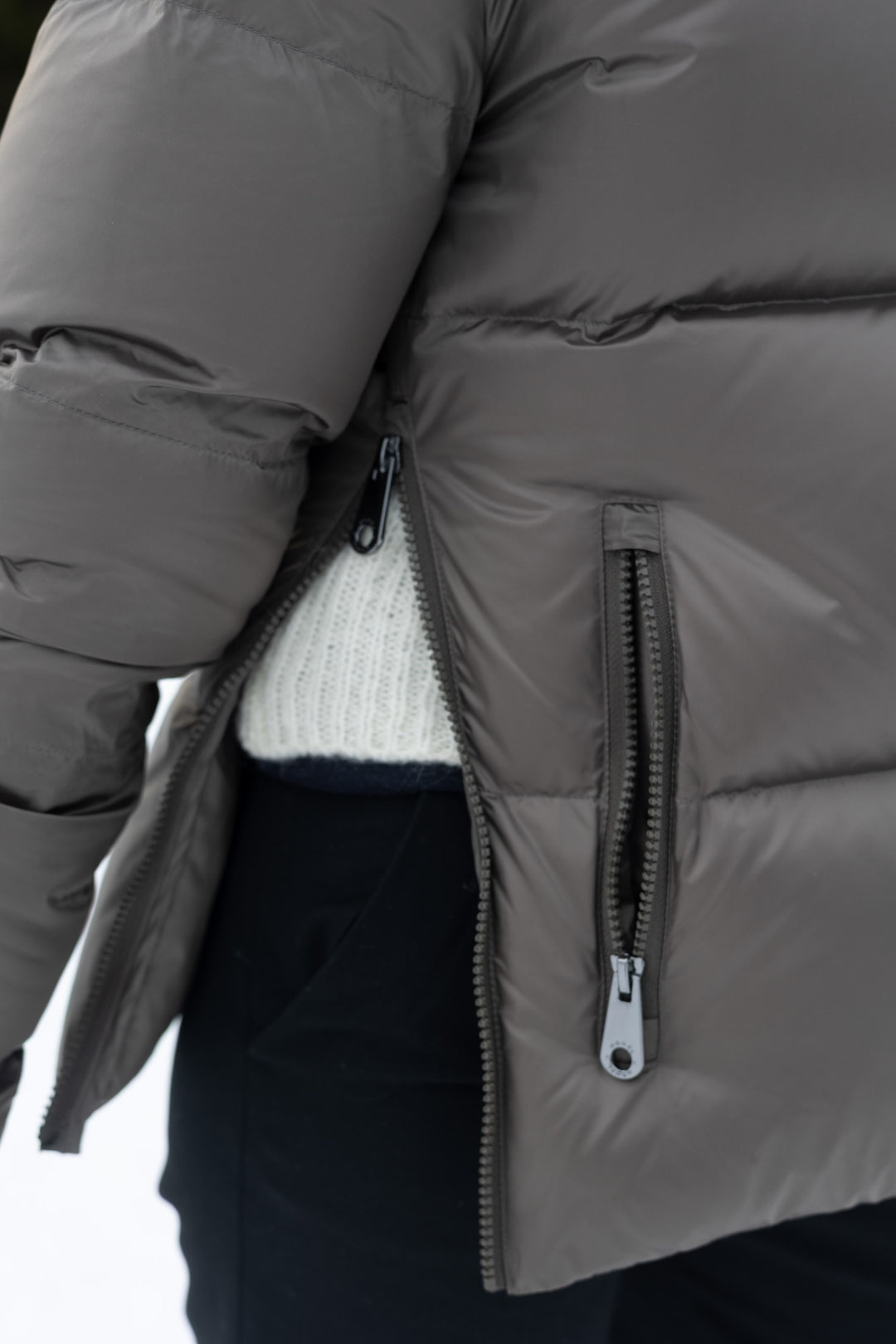 Val Cenis Short Light Olive