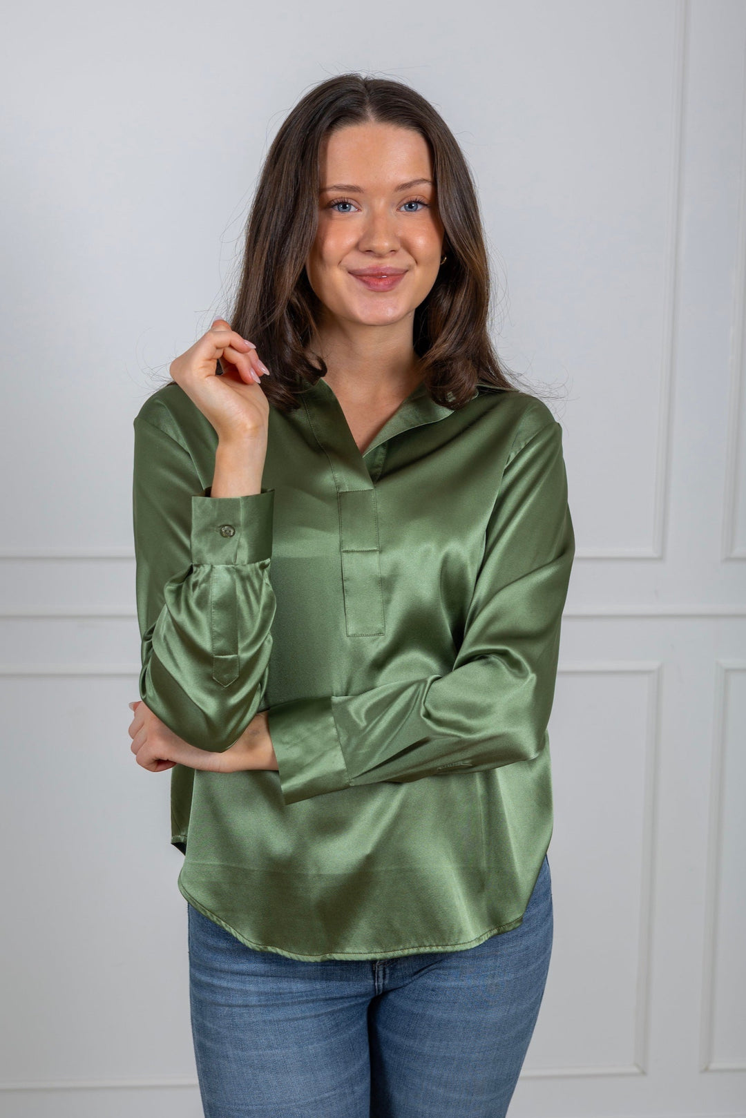 Leia Blouse Pale Green