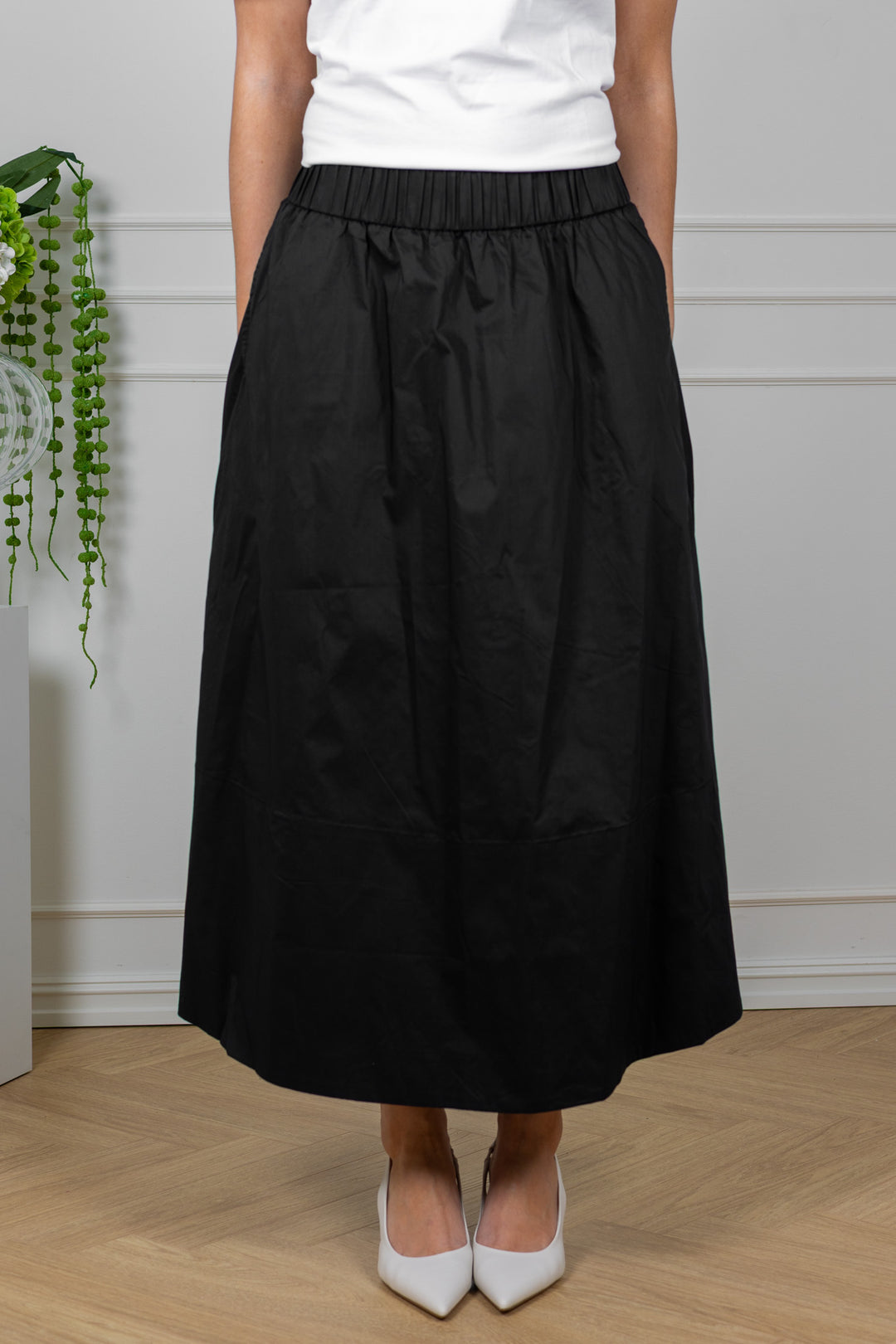 Yara Poplin Skirt Black