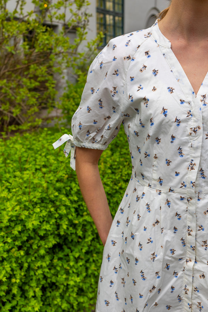 Lia Dress White Anemone Print