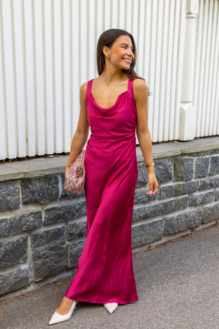 Anna Dress Berry
