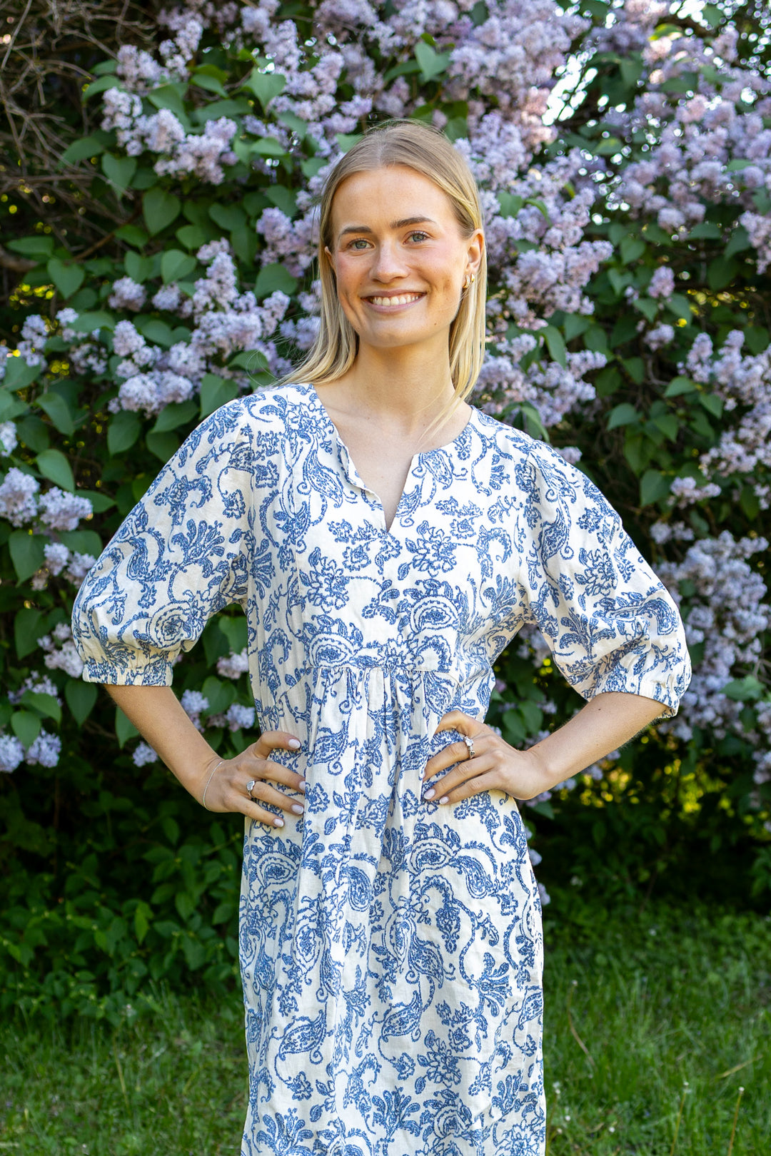Benete Dress Blue Dot Paisley Print