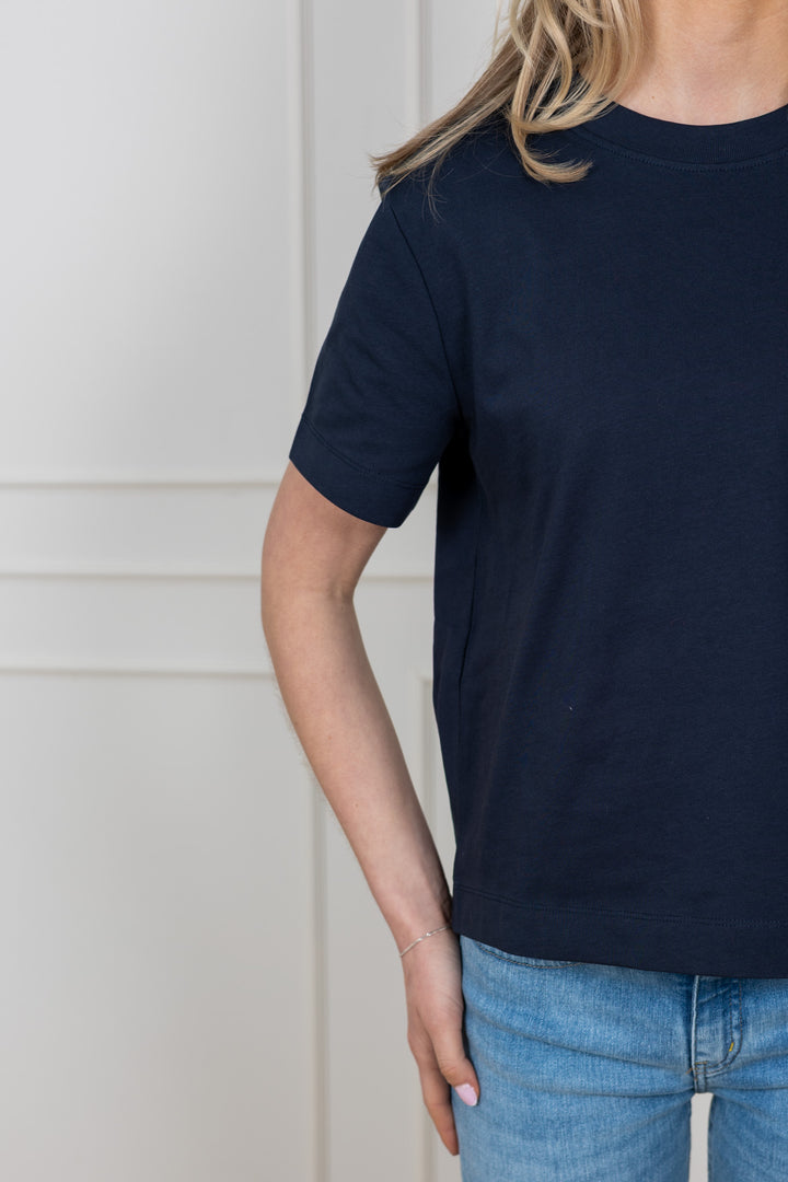 Essential Ss Boxy Tee Dark Sapphire