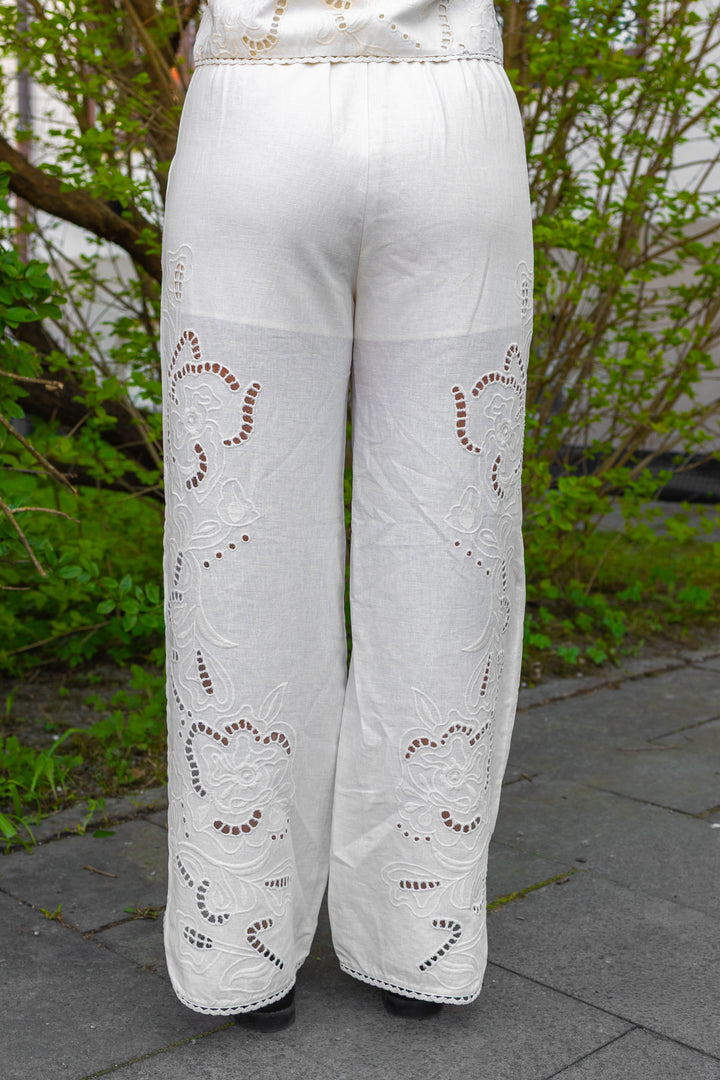 Vilea Trousers Eggnog
