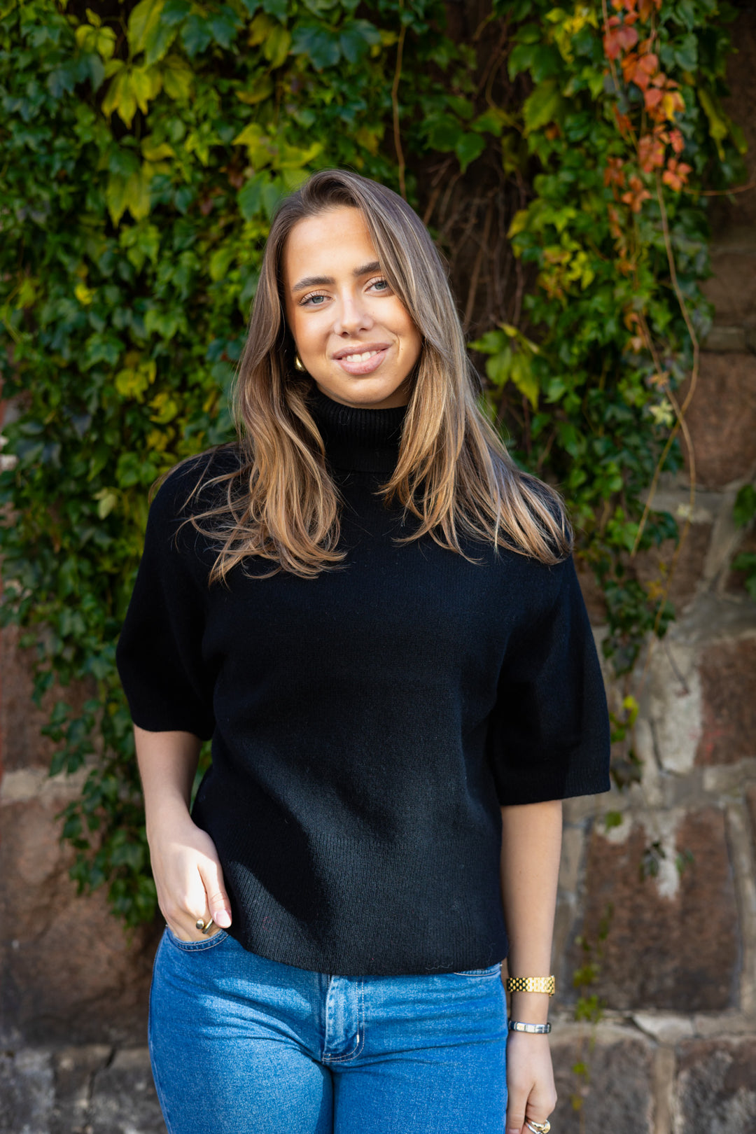 Emila 2/4 Wool Knit Pullover Black