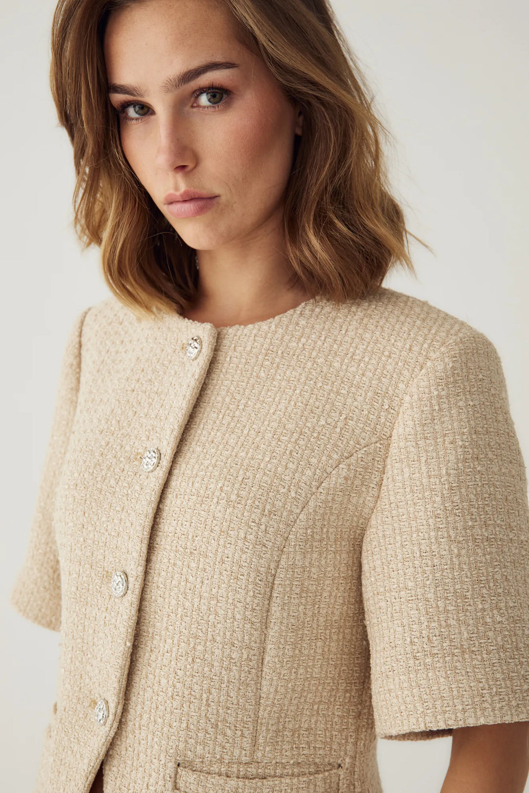 Kasaundra Blazer Light Sand