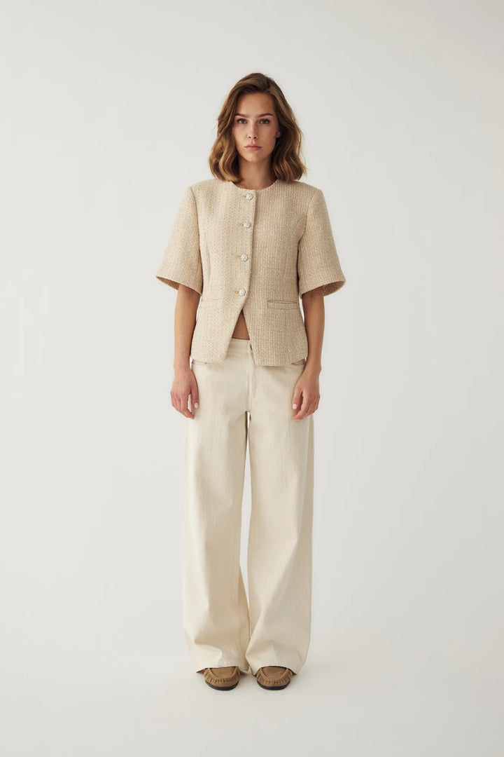 Kasaundra Blazer Light Sand