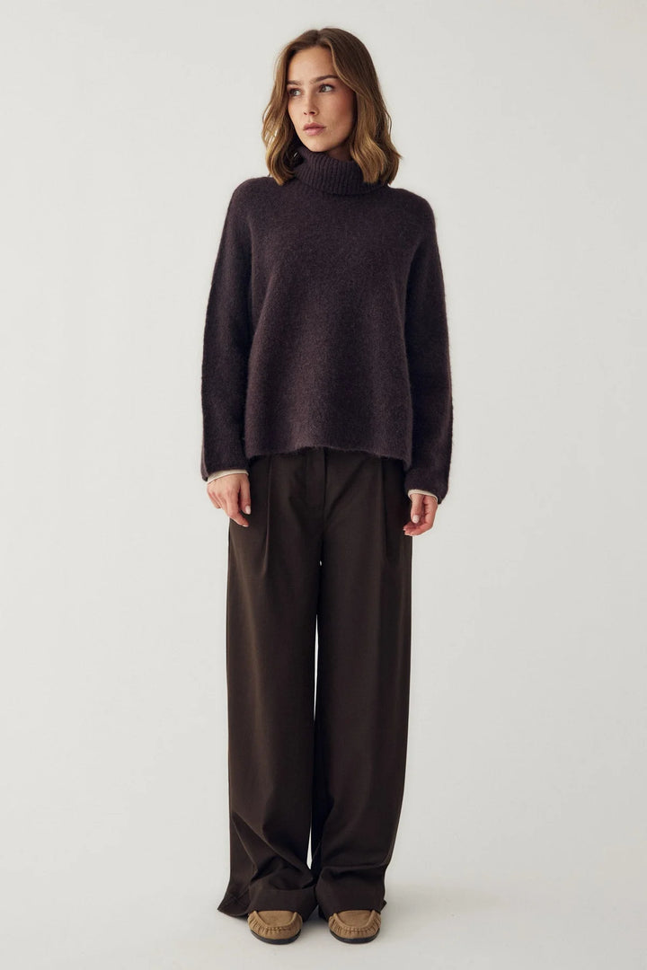 Mattea Knit Chocolate