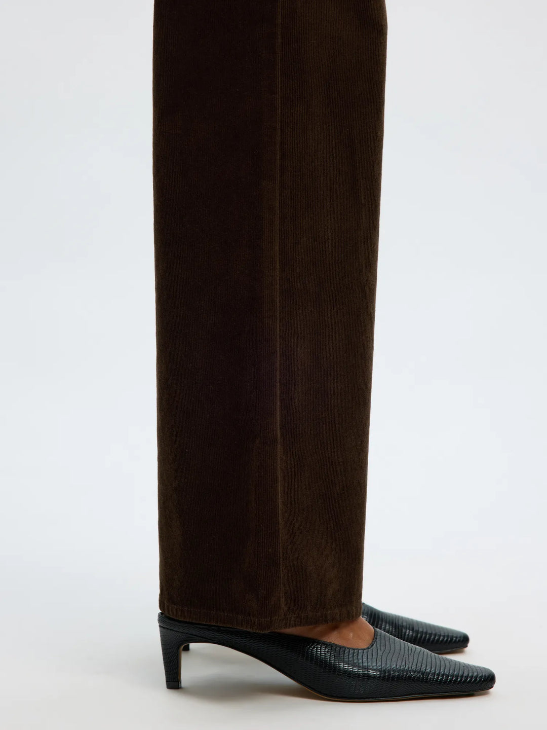 Wide Runa Hw Corduroy Pant Delicioso