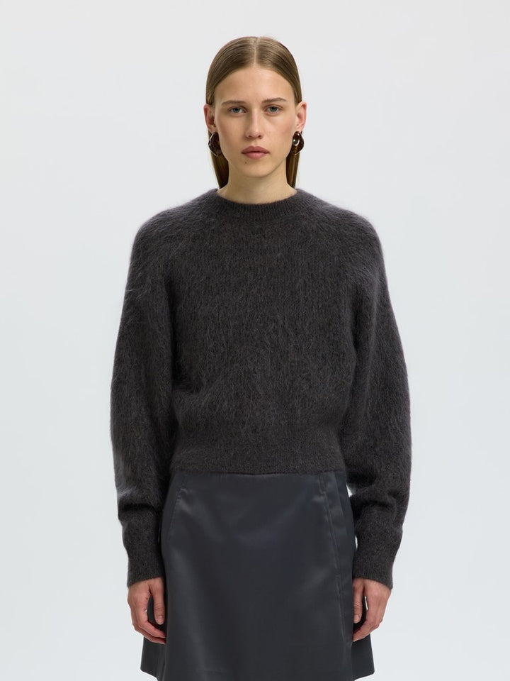 Mira Ls Knit Short O-Neck Asphalt