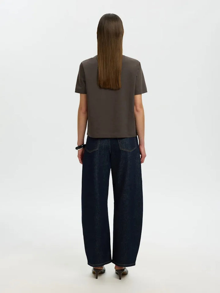Essential Ss Boxy Tee Delicioso