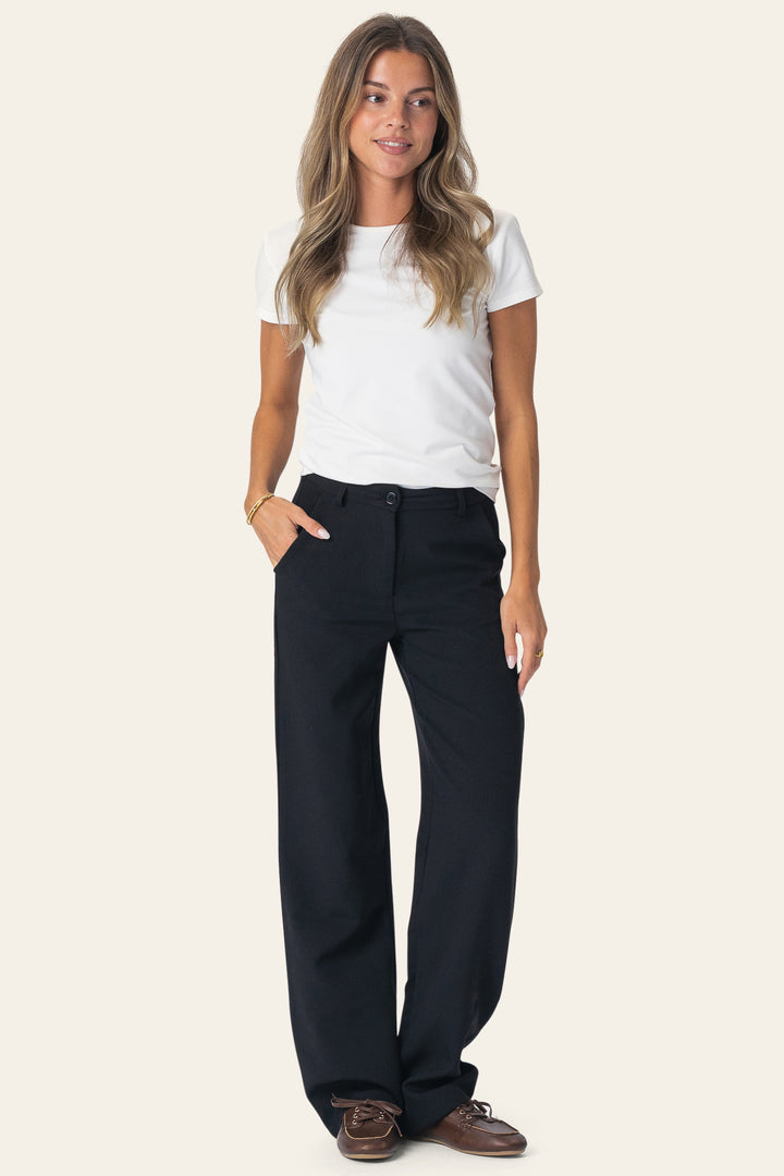 Signature Pants Black