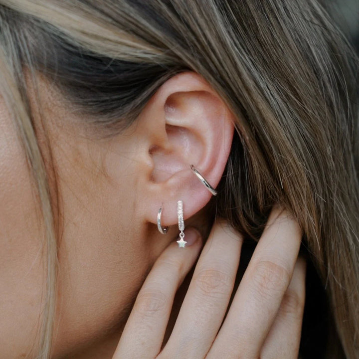 Simple Metal Single Ear Cuff Silver