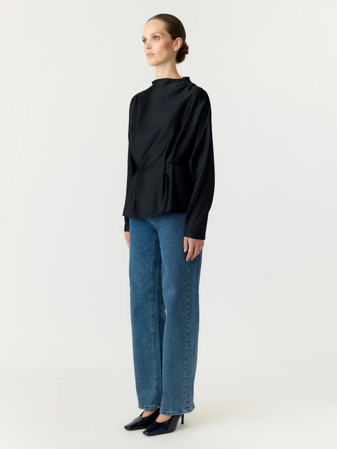 Pella Ls Funnel Neck Top Black