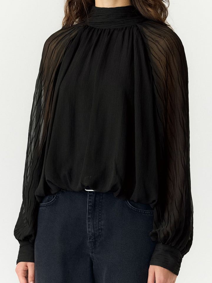 Olera Ls Top Black