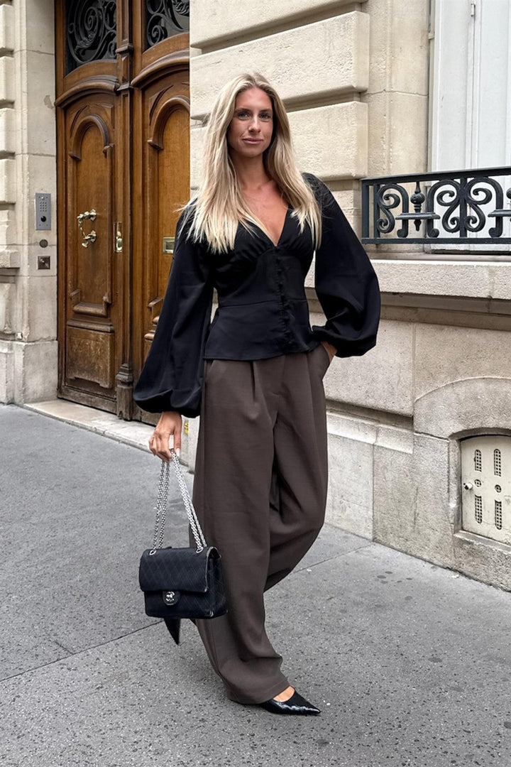 Addy Shirt Black | Skjorter og bluser | Smuk