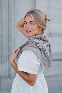Adelina Paisley Knit Scarf Beige Melange