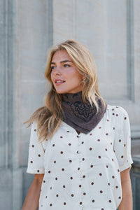 Adelina Paisley Knit Scarf Brown Melange