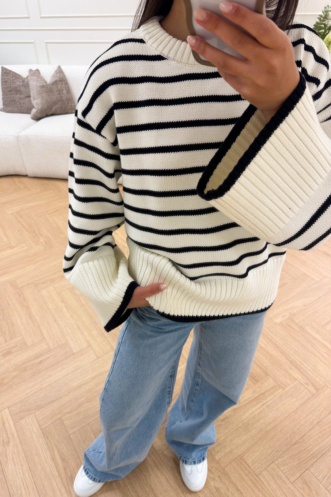 Adoni Knitted Sweater Black Stripe | Genser | Smuk