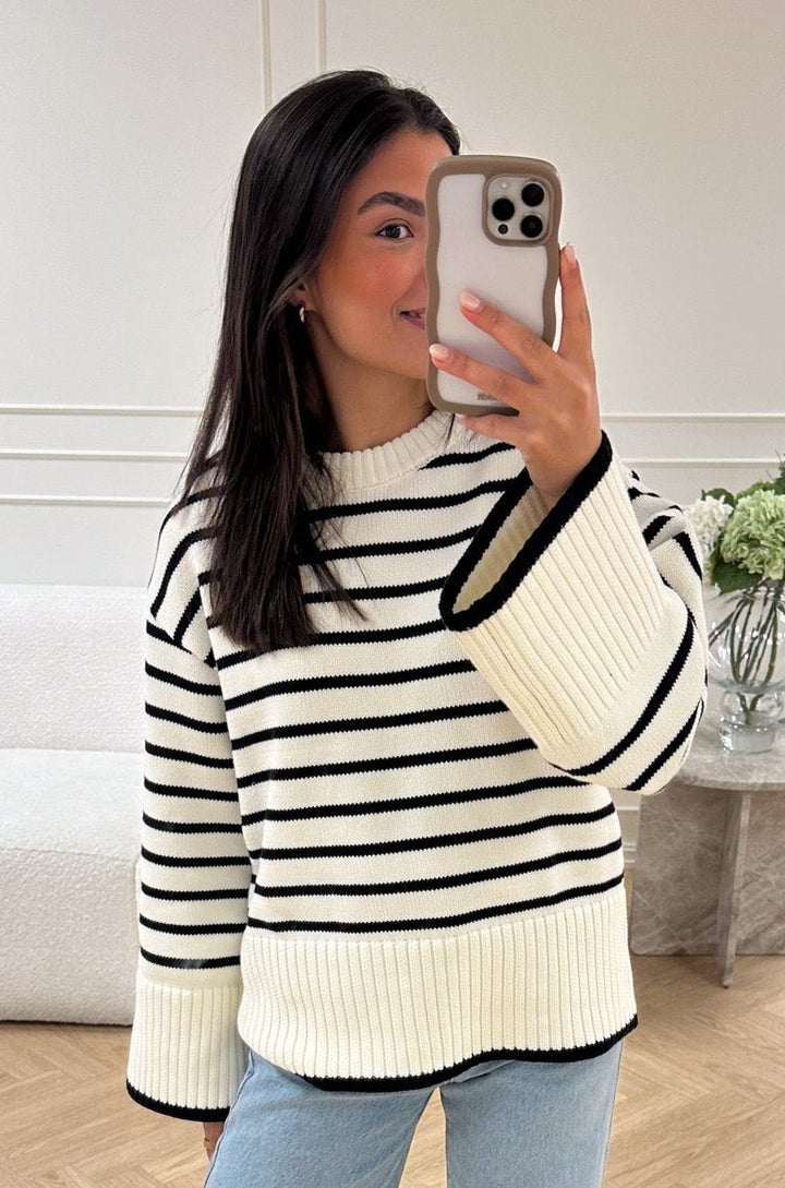 Adoni Knitted Sweater Black Stripe | Genser | Smuk