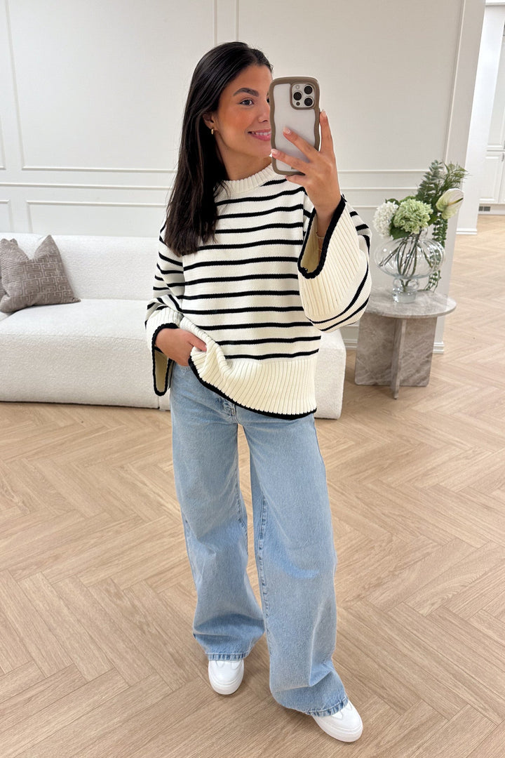 Adoni Knitted Sweater Black Stripe | Genser | Smuk