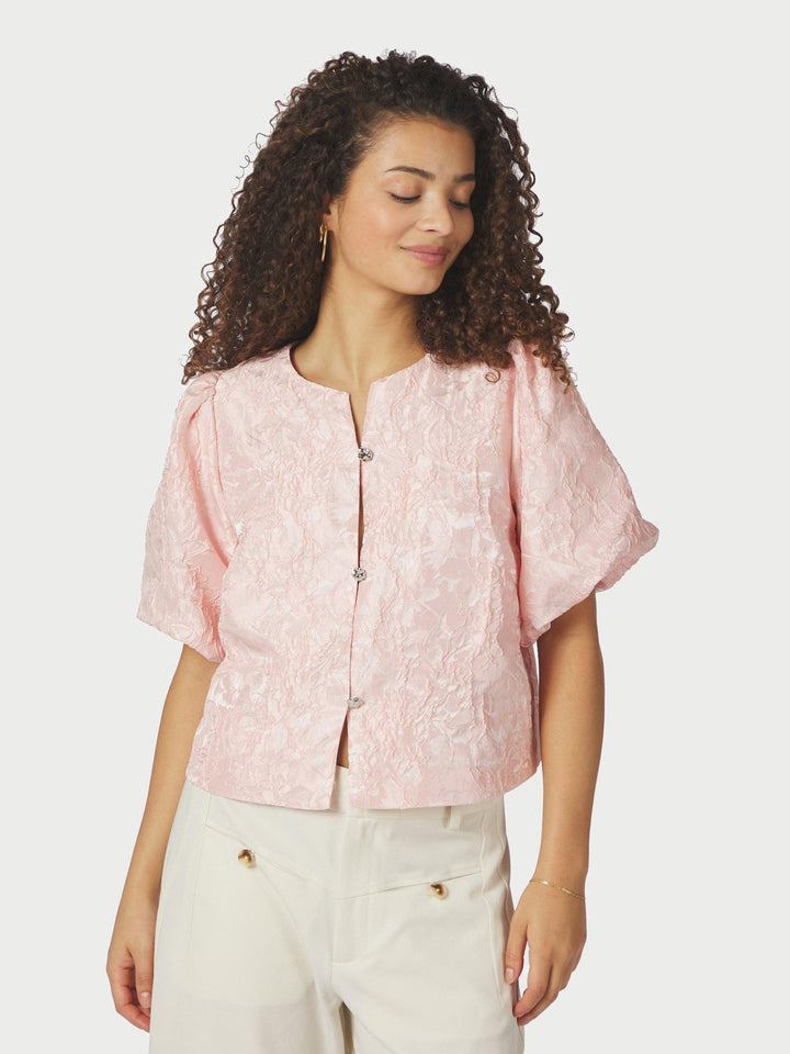 Aisa Soft Brocade Blouse Light Pink | Skjorter og bluser | Smuk