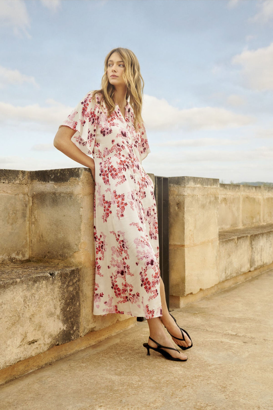 Alaja Dress Pink Shadow Flower Print | Kjoler | Smuk