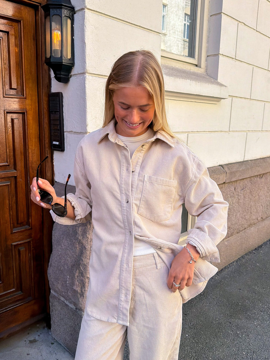 Alex Cord Shirt Greige | Skjorter og bluser | Smuk