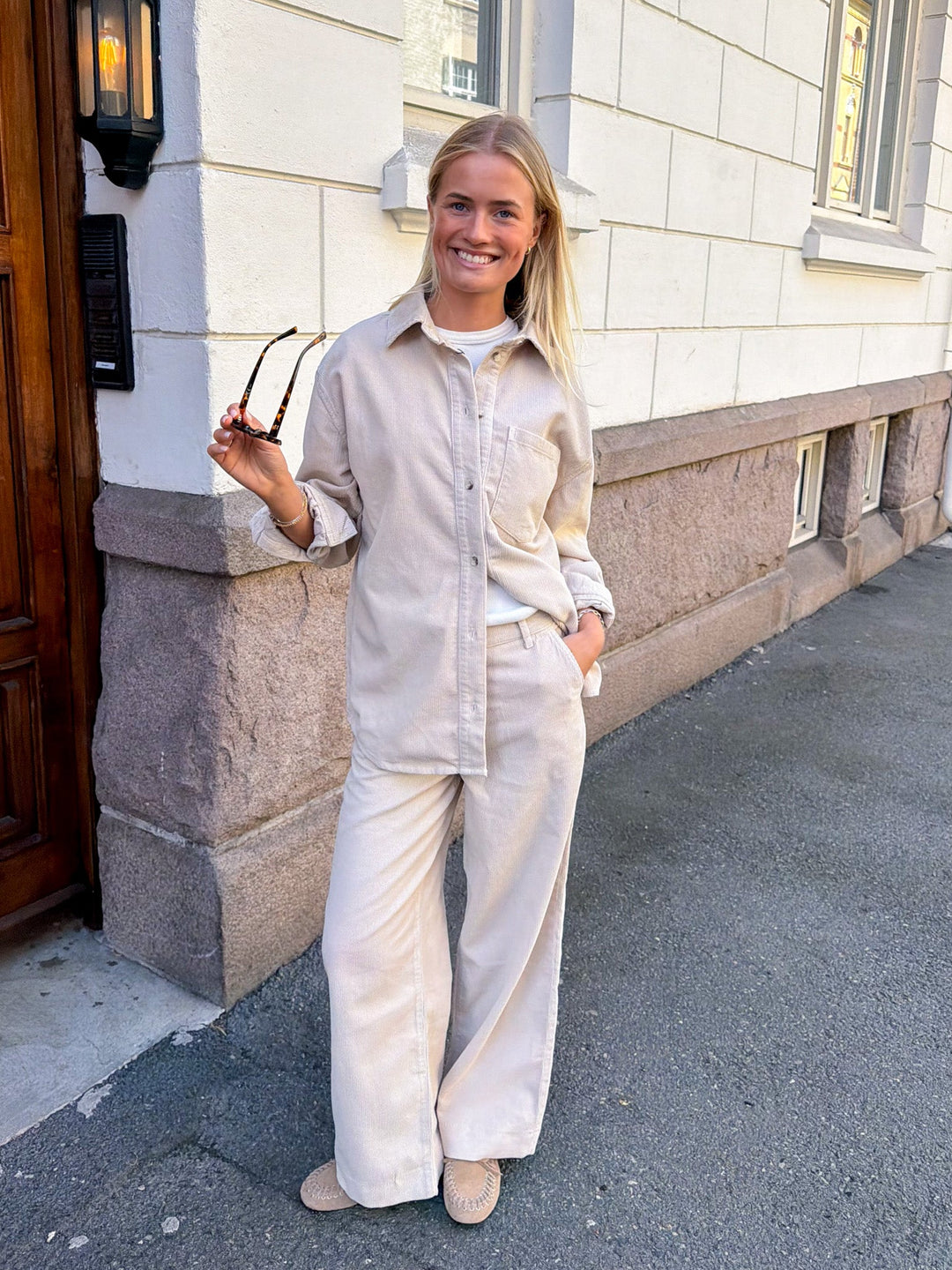 Alex Cord Shirt Greige | Skjorter og bluser | Smuk