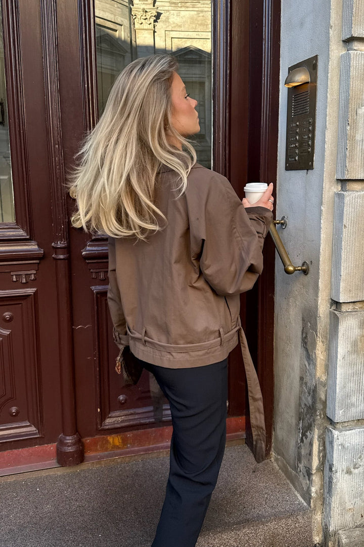 Alma Trenchcoat Dark Brown | Yttertøy | Smuk - Dameklær på nett